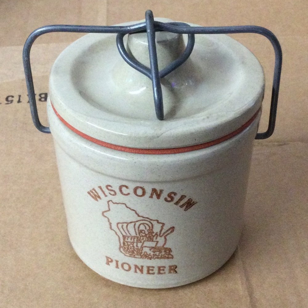 Vintage Wisconsin Pioneer Stoneware